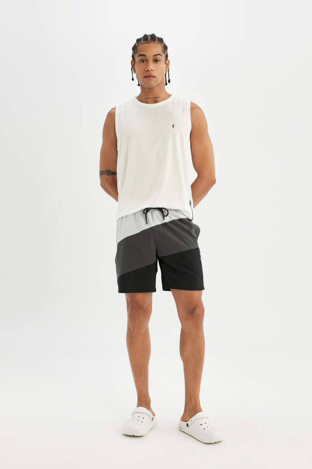 DeFactoFit Regular Fit Bask?l? Esnek Dokulu K?sa Boy Deniz Sortu  фото 2