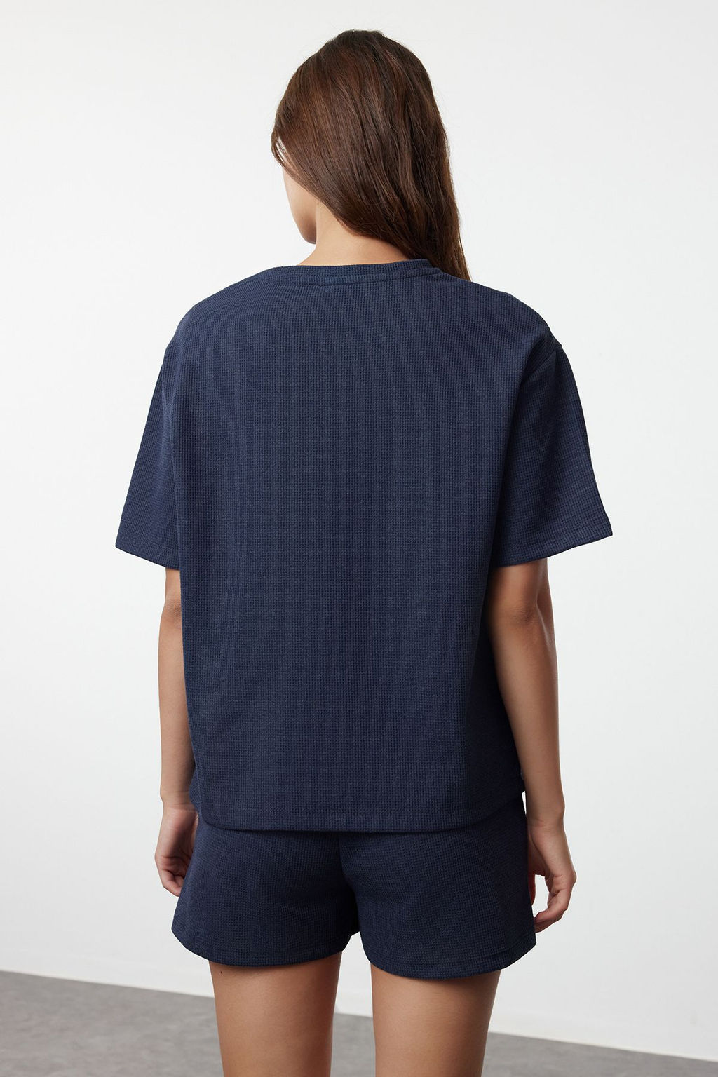 Trendyolmilla Siyah Waffle Kumas Sortlu Orme Pijama Tak?m? THMSS22PT0524  фото 26