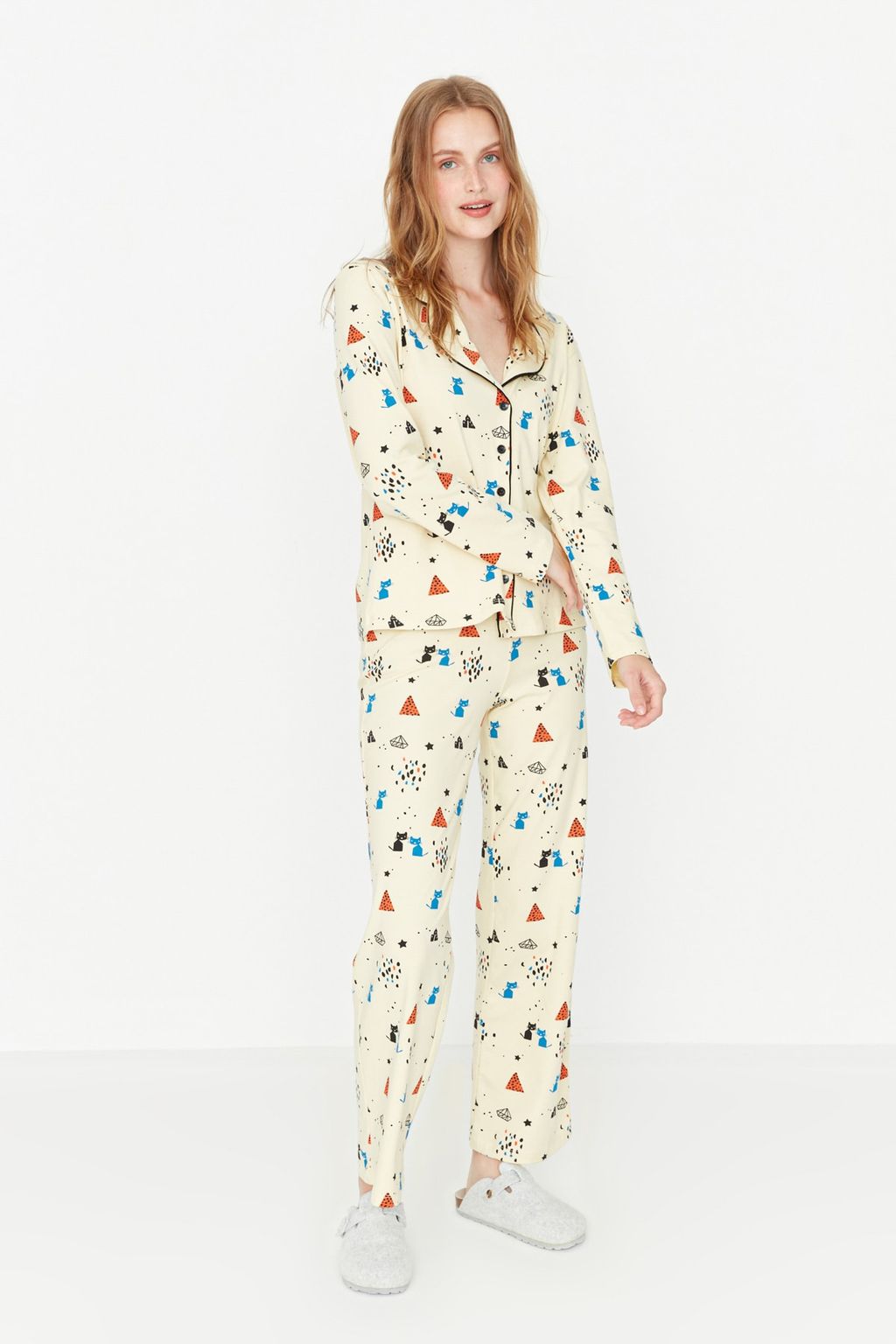Trendyolmilla Cok Renkli %100 Pamuklu Desenli Orme Pijama Tak?m? THMAW21PT0084