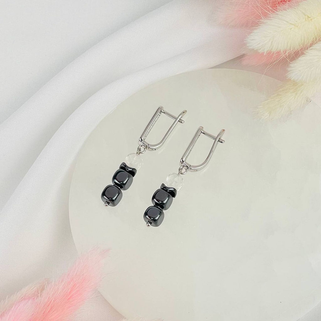 Серьги из Гематита и Горного Хрусталя