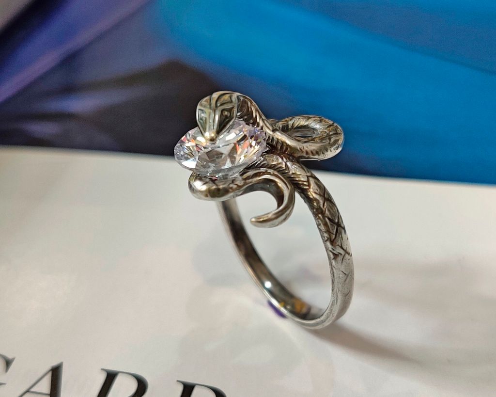 Кольцо Анаконда