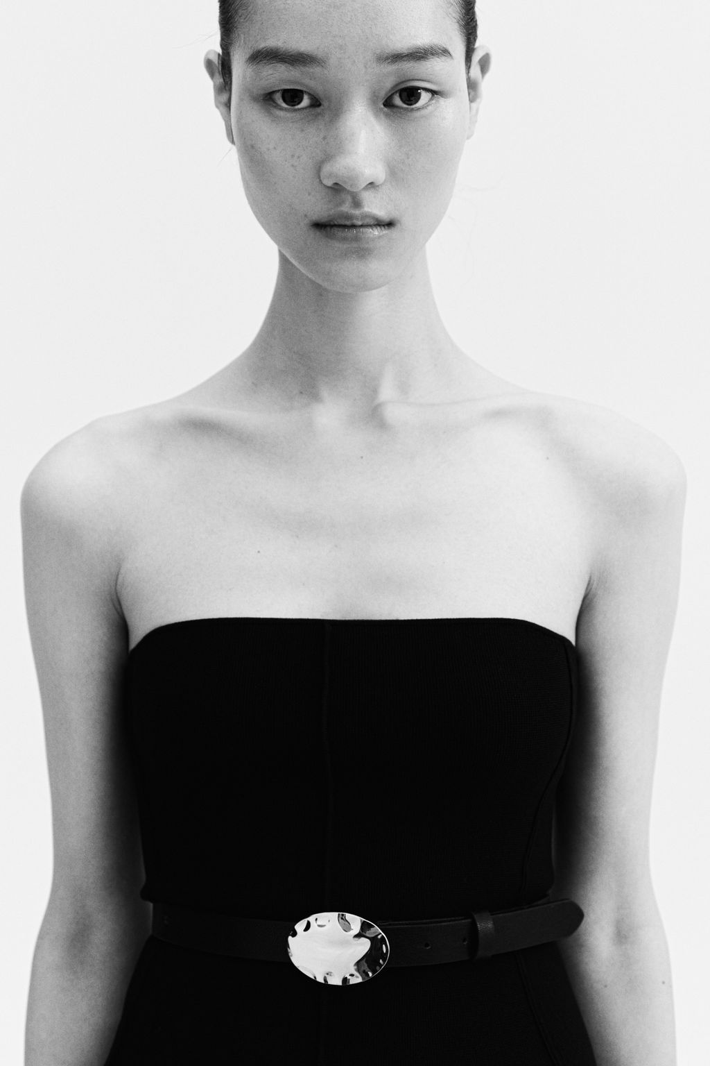 Top de tubo con peplum - H&m фото 4