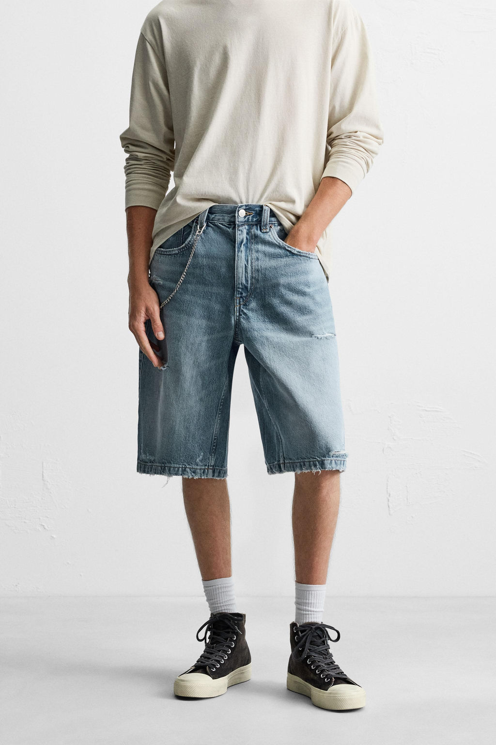 RIPPED BAGGY FIT DENIM BERMUDA SHORTS - Zara фото 2