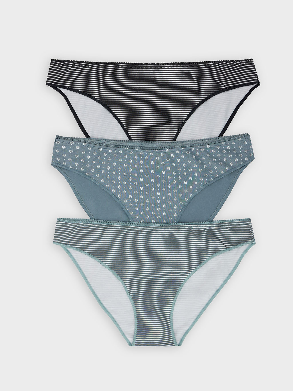 Цена за 2 штуки! ТРУСЫ ЖЕНСКИЕ (3ШТ.) - Mark formelle фото 8