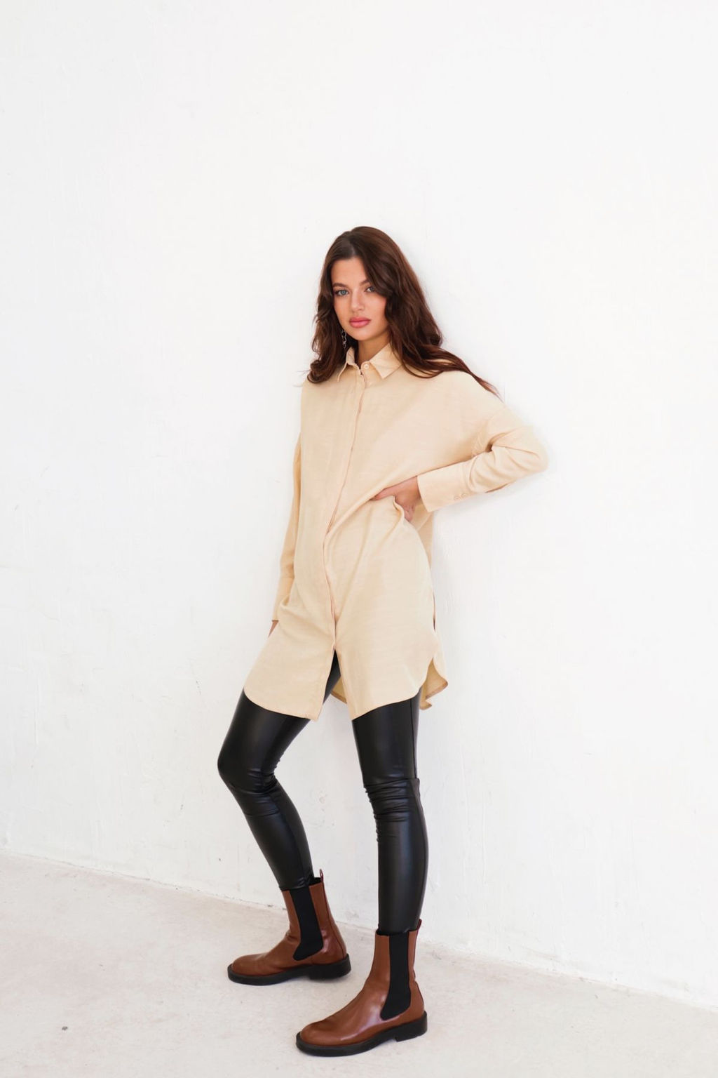 Базовая удлинённая рубашка свободного силуэта - Martichelli фото 68