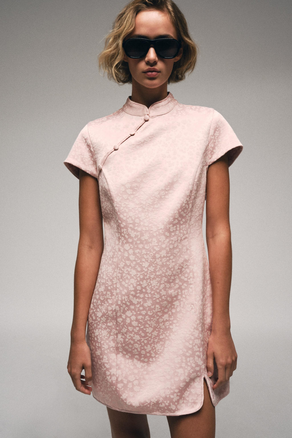 VESTIDO CORTO JACQUARD / Rosa - Zara фото 3