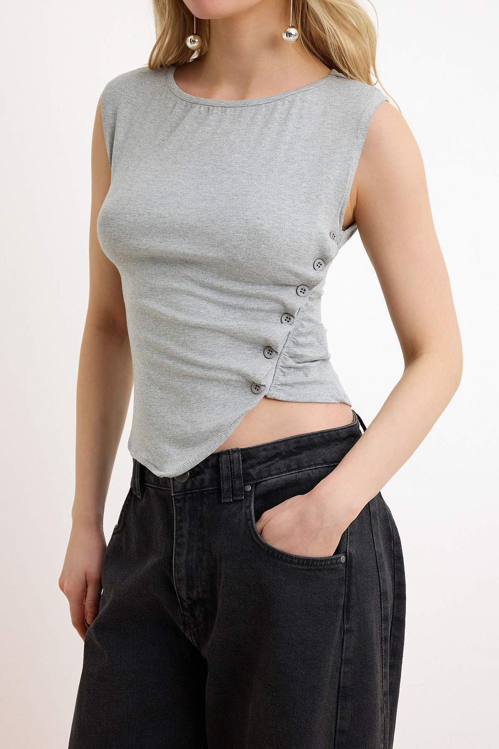 Gri Melanj Fitted/Vucuda Oturan Kay?k Yaka Dugmeli Crop Yumusak Orme Bluz TWOSS26BZ00153 - Trendyolmilla фото 3