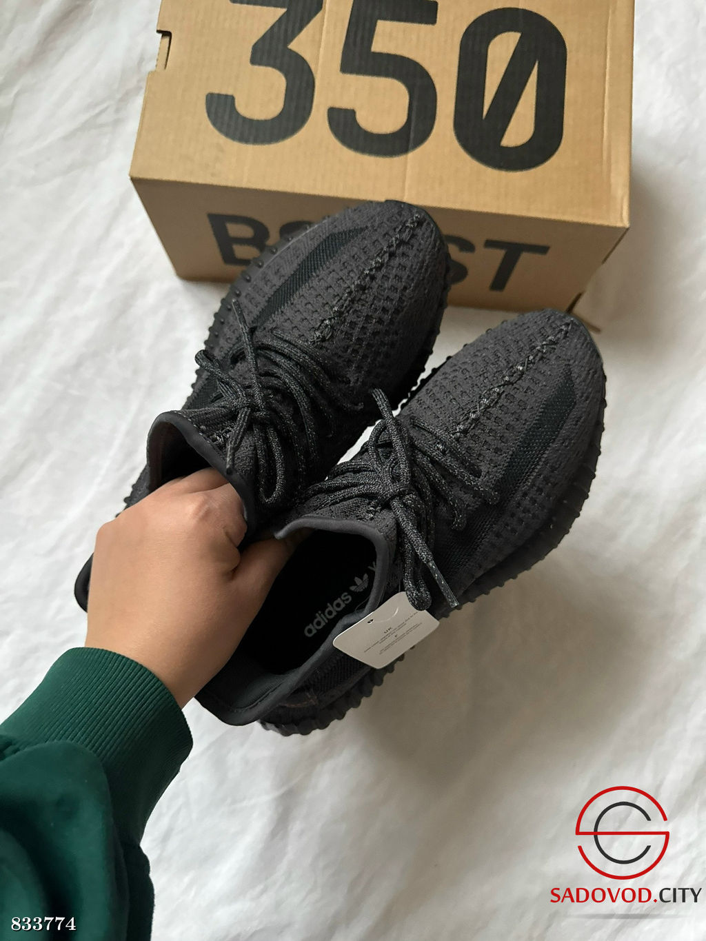 Кроссовки женские весенние