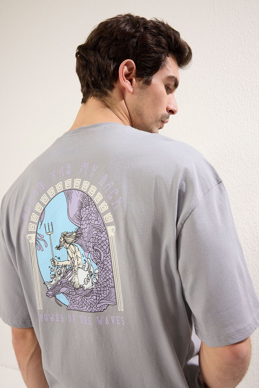 TRENDYOL MAN Lacivert Oversize/Genis Kesim K?sa Kollu Sanat Bask?l? 100% Pamuklu T-Shirt TMNSS21TS3559 - Trendyolmilla фото 6