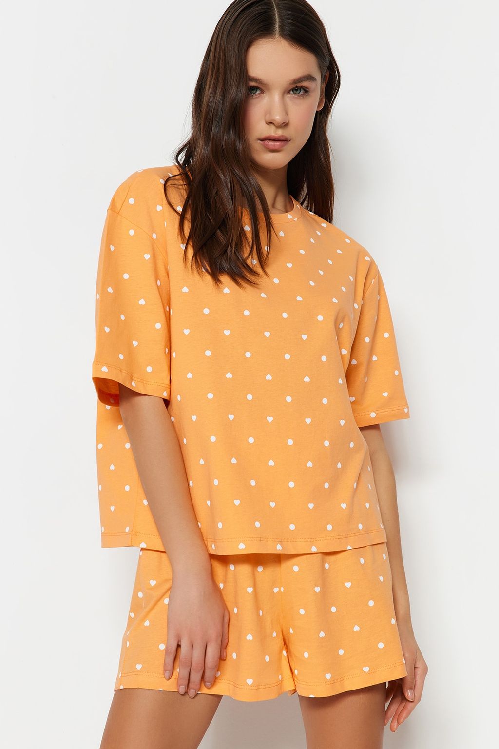 Trendyolmilla Beyaz %100 Pamuklu Puantiyeli ve Kalpli Sortlu Orme Pijama Tak?m? THMSS21PT1485 фото 35