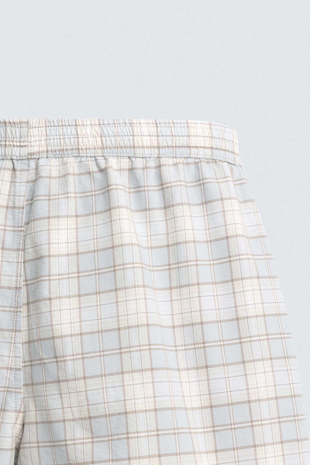 BERMUDA REGULAR FIT CUADROS / Celeste