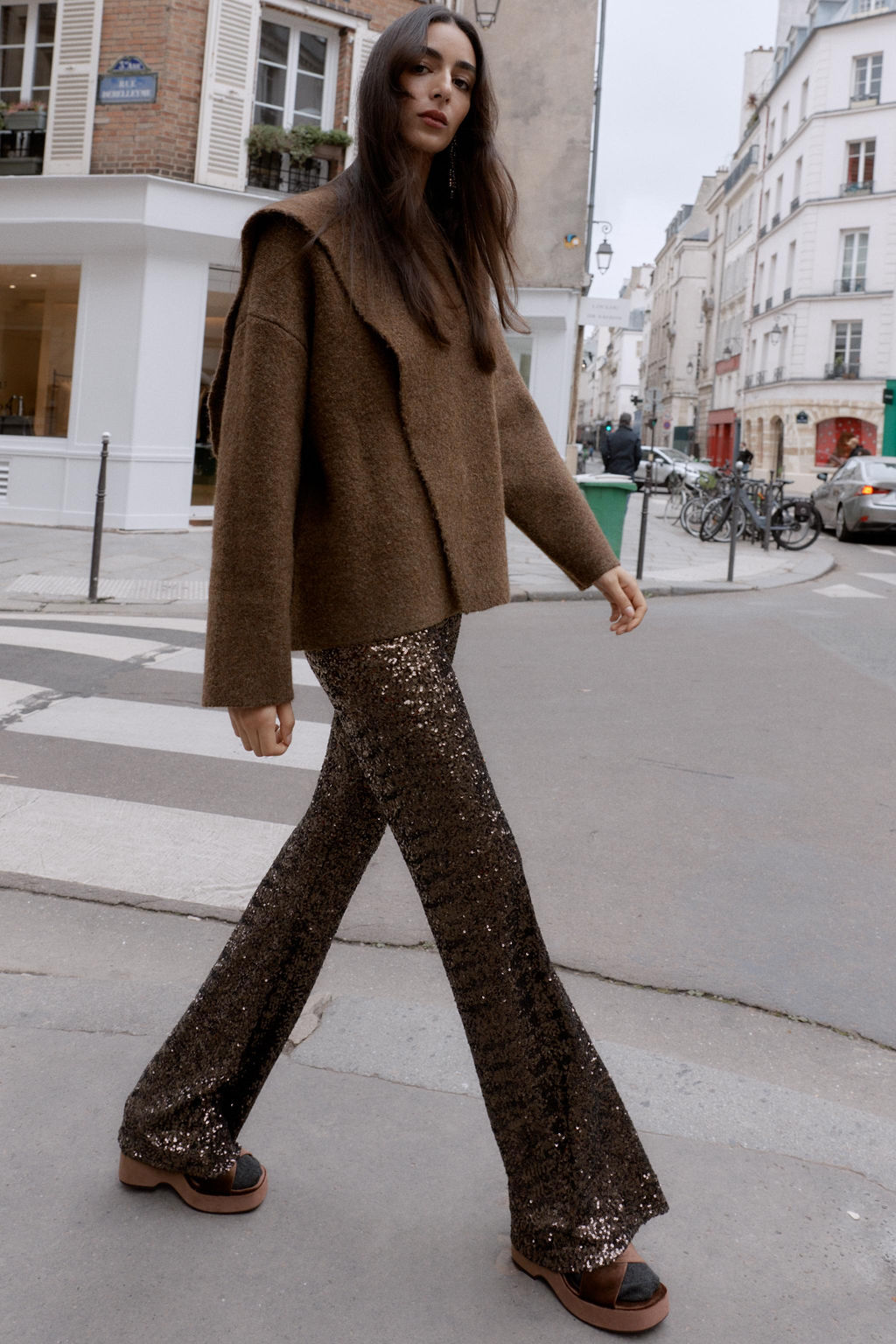 CARDIGAN WITH SCARF DETAIL