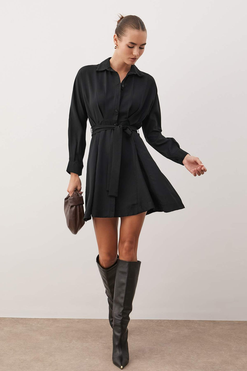 Siyah Kusakl? Mini Dokuma Gomlek Elbise TWOAW25EL00154