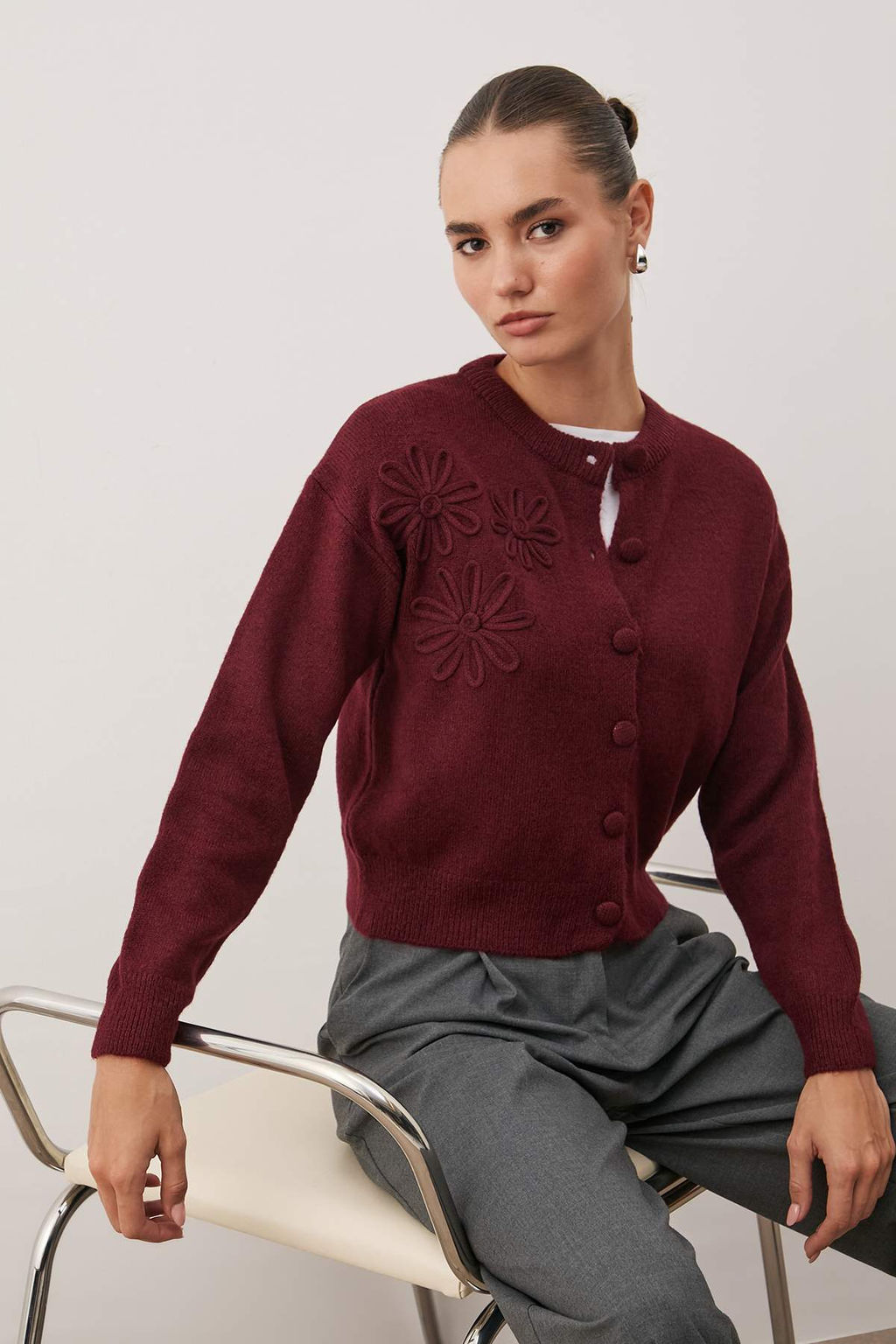 K?rm?z? Yumusak Dokulu Cicek Desenli Triko Kazak TWOAW26KZ00279