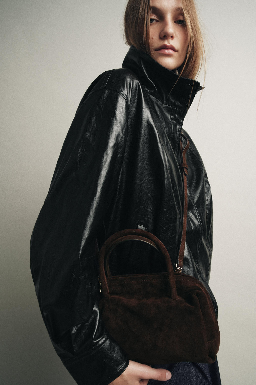 SPLIT SUEDE BOWLING BAG - Zara фото 8