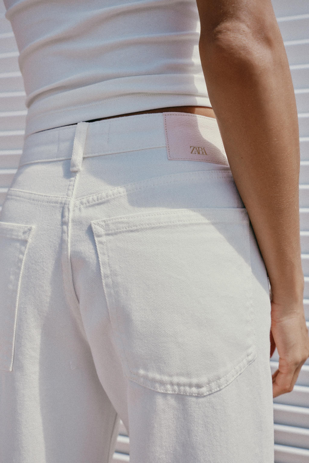 JEANS Z1975 BARREL TIRO MEDIO BAJO VUELTA / Blanco - Zara фото 5