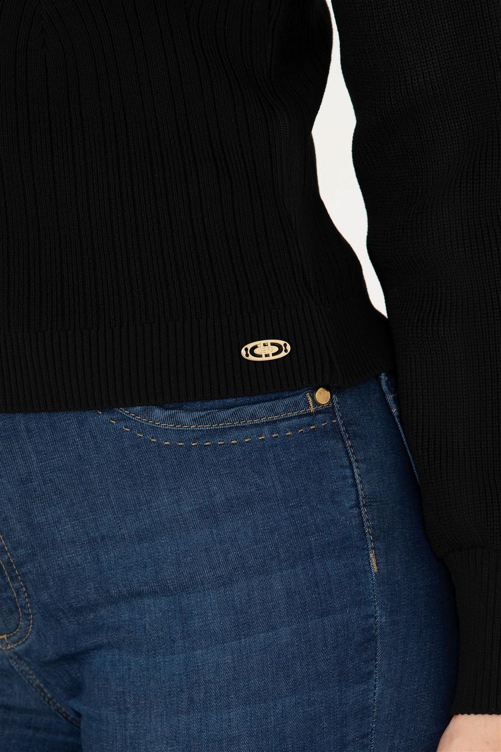 Женский черный свитер с круглым вырезом Неожиданная скидка в корзине - U.s. polo assn фото 7