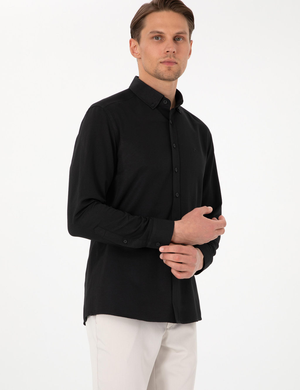 Siyah Oxford Slim Fit Kolay _t_lenebilir G_mlek