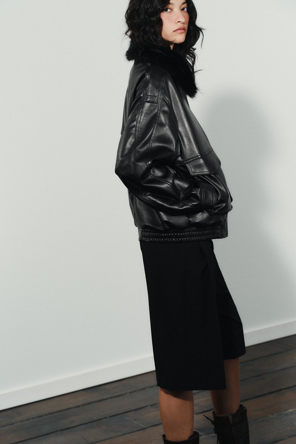 JACKET WITH DETACHABLE FAUX FUR COLLAR - Zara фото 4