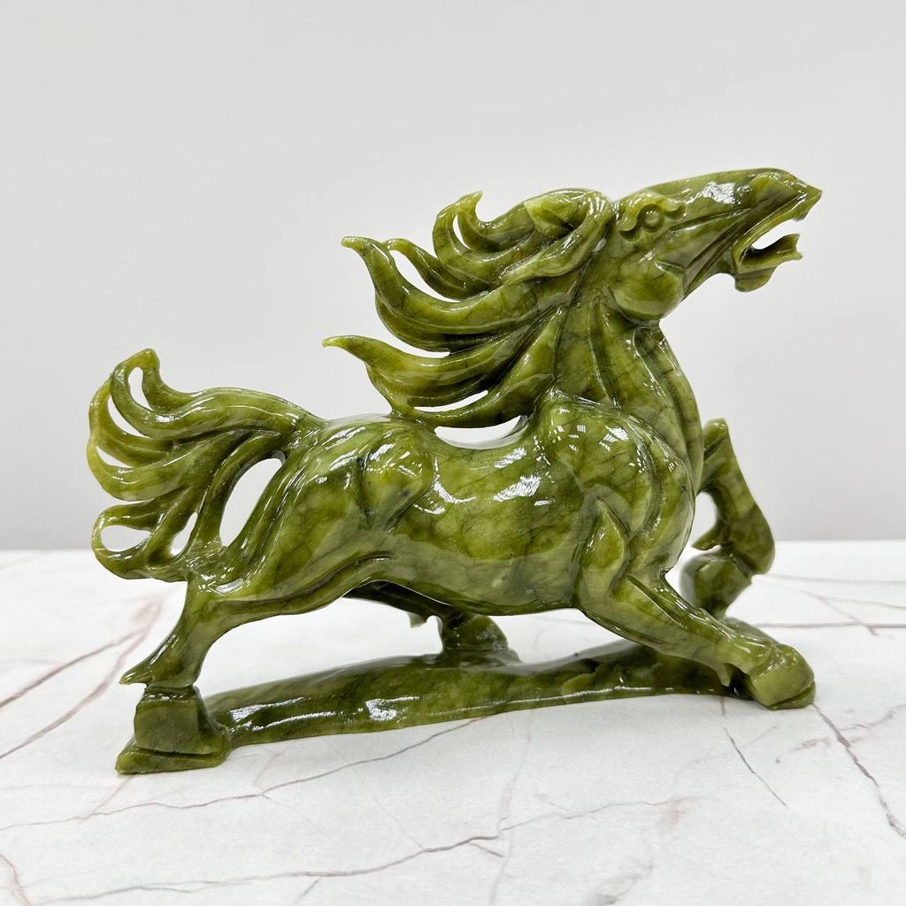 Статуэтка резная Конь из Змеевика - Радуга самоцветов фото 2