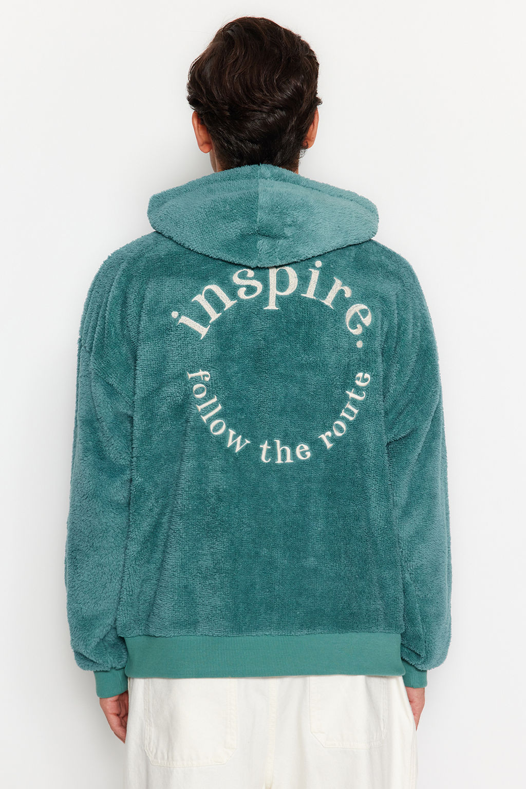 Mint Oversize/Genis Kesim Kapusonlu Uzun Kollu Yaz? Nak?sl? Pelus Sweatshirt TMNAW24SW00028 - Trendyolmilla фото 6