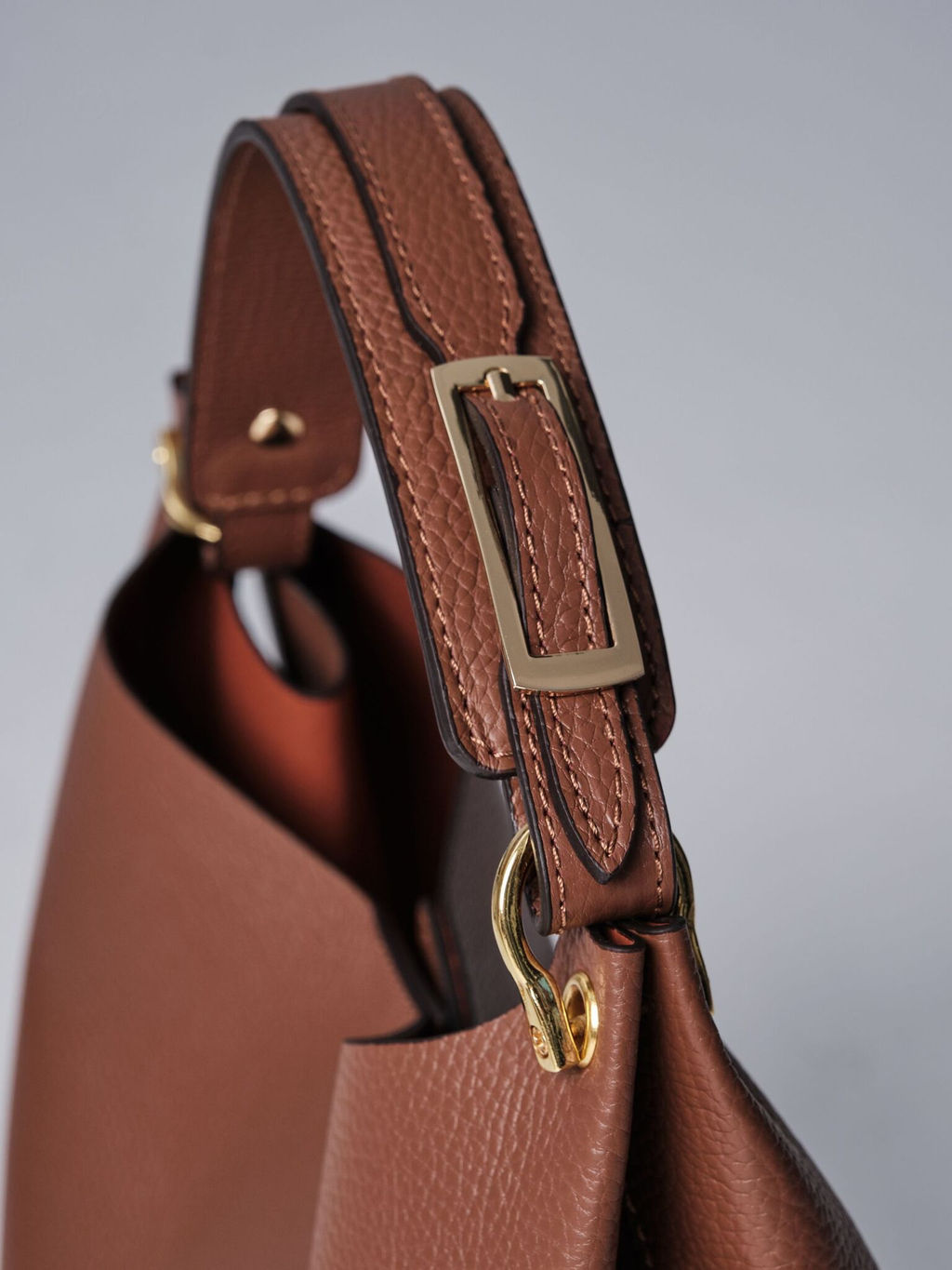 Сумка кожаная Deboro 30994 коричневая