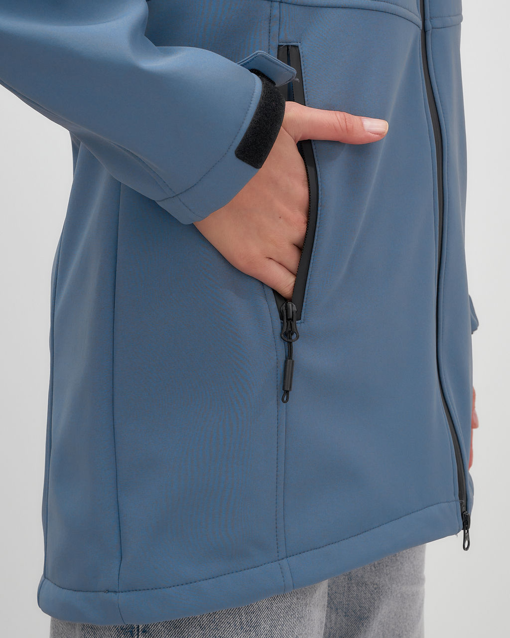 Парка спортивная женская с капюшоном softshell синего цвета 9568S - Mtforce фото 48