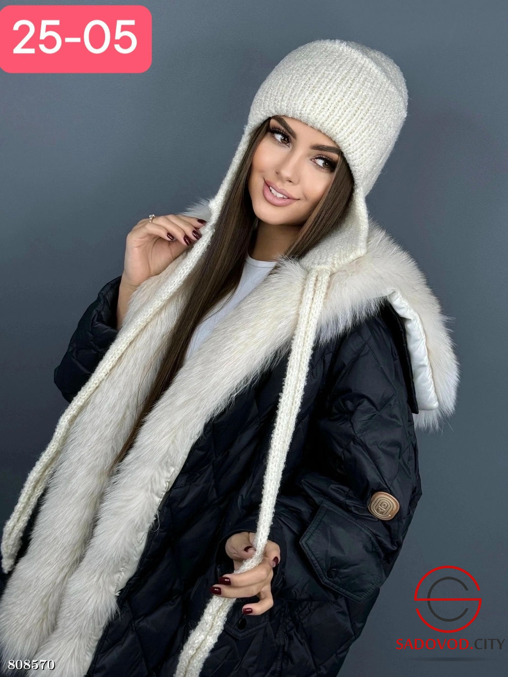 Зимняя шапка внутри подкладка на флис теплый.