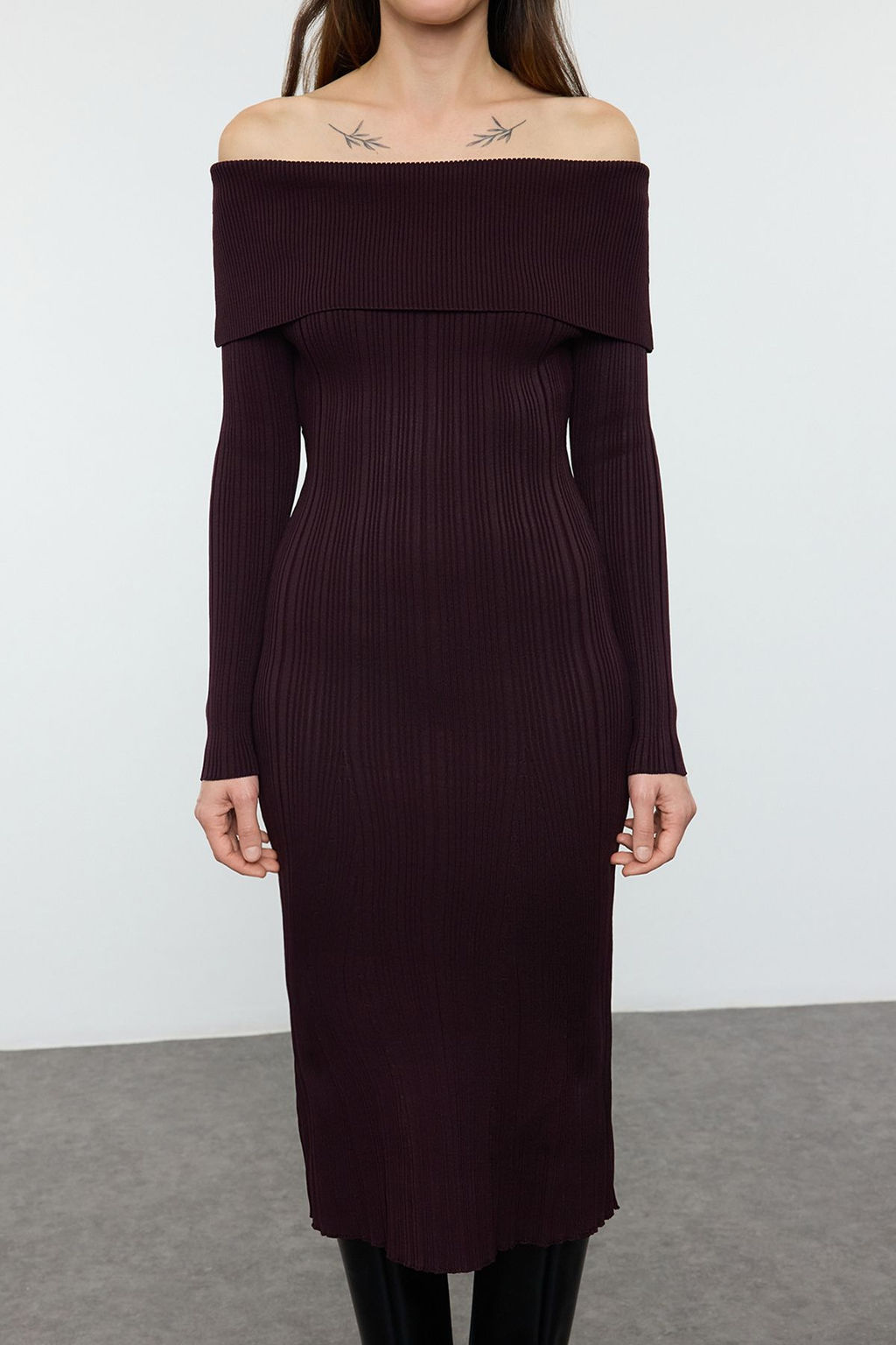 Murdum Midi Triko Basic Carmen Yaka Elbise TWOAW25EL00033