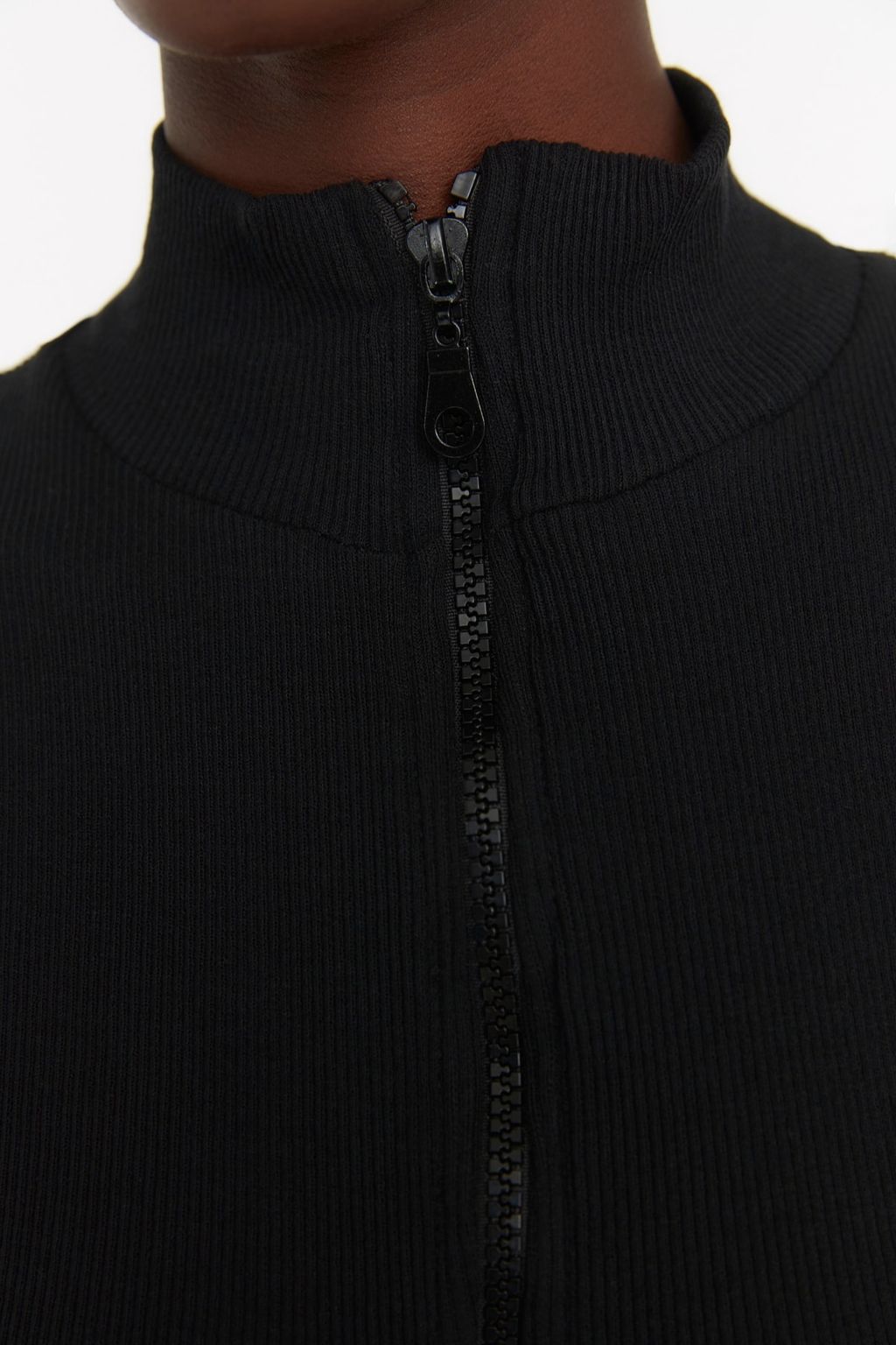 Siyah Fermuarl? Fitted/Vucuda Oturan Dik Yaka Fitilli Esnek Orme Bluz TWOSS22BZ0679 - Trendyolmilla фото 3