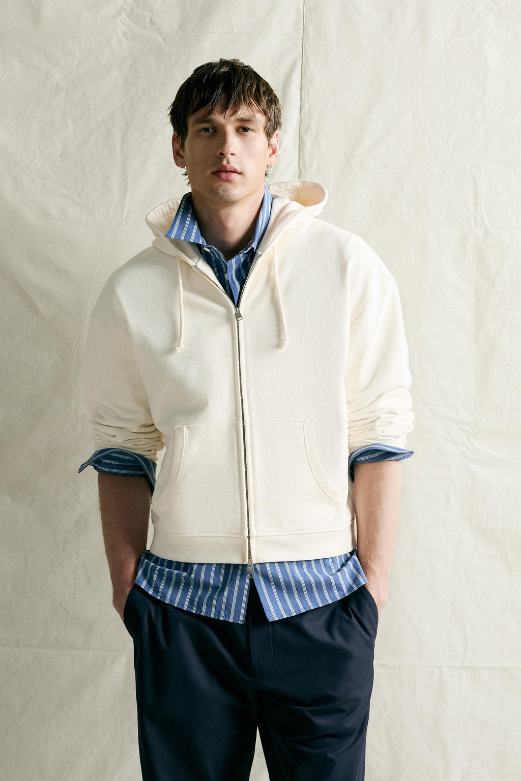 SUDADERA REGULAR FIT CAPUCHA CREMALLERA / Crudo - Zara фото 2