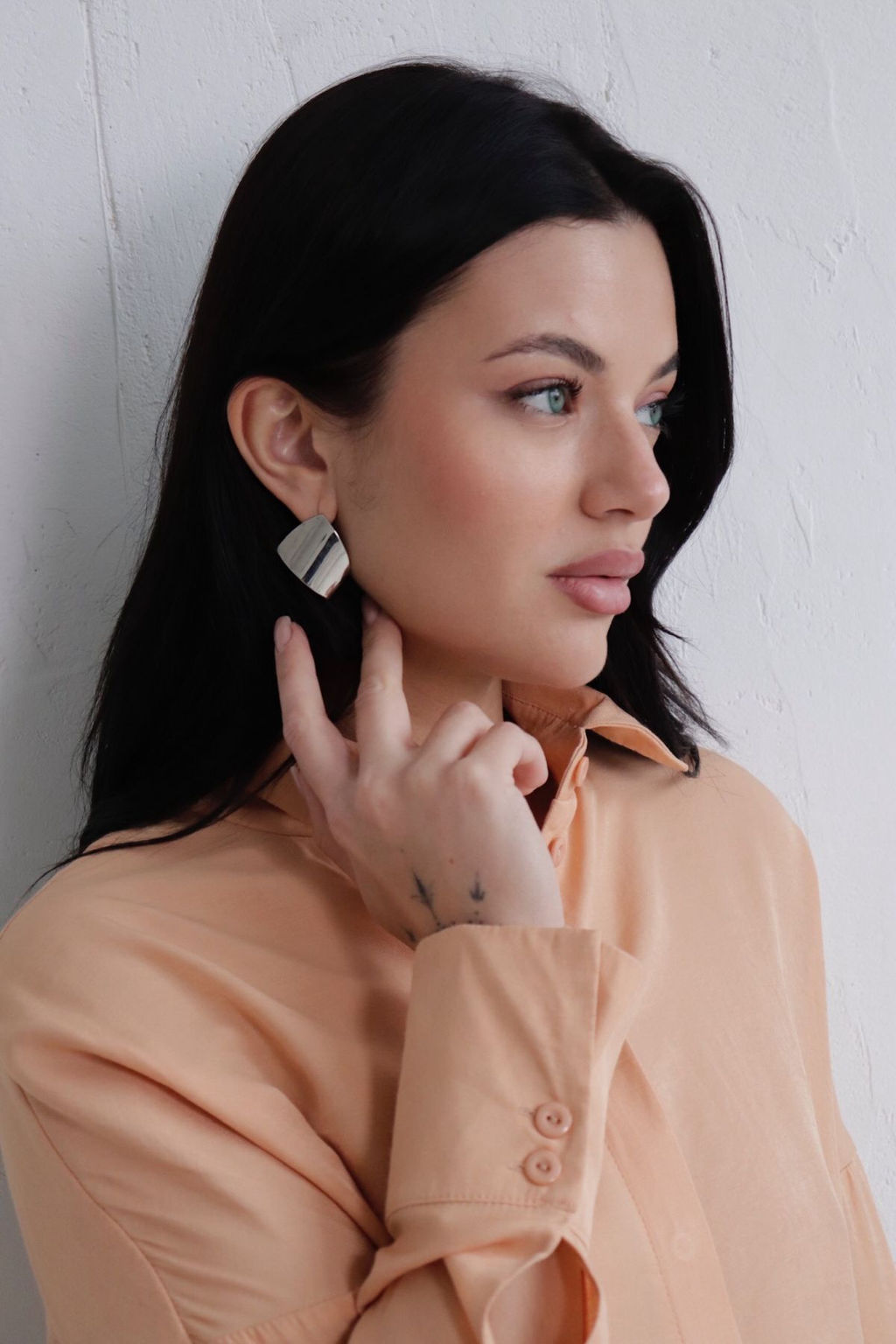 Базовая удлинённая рубашка свободного силуэта - Martichelli фото 128