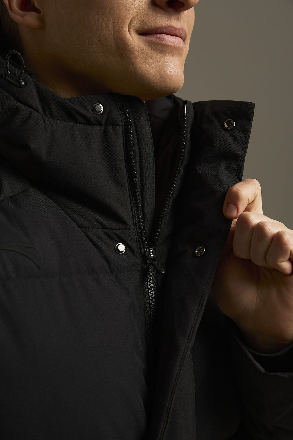 Пуховик удлиненный Черный Training Long Down Jacket