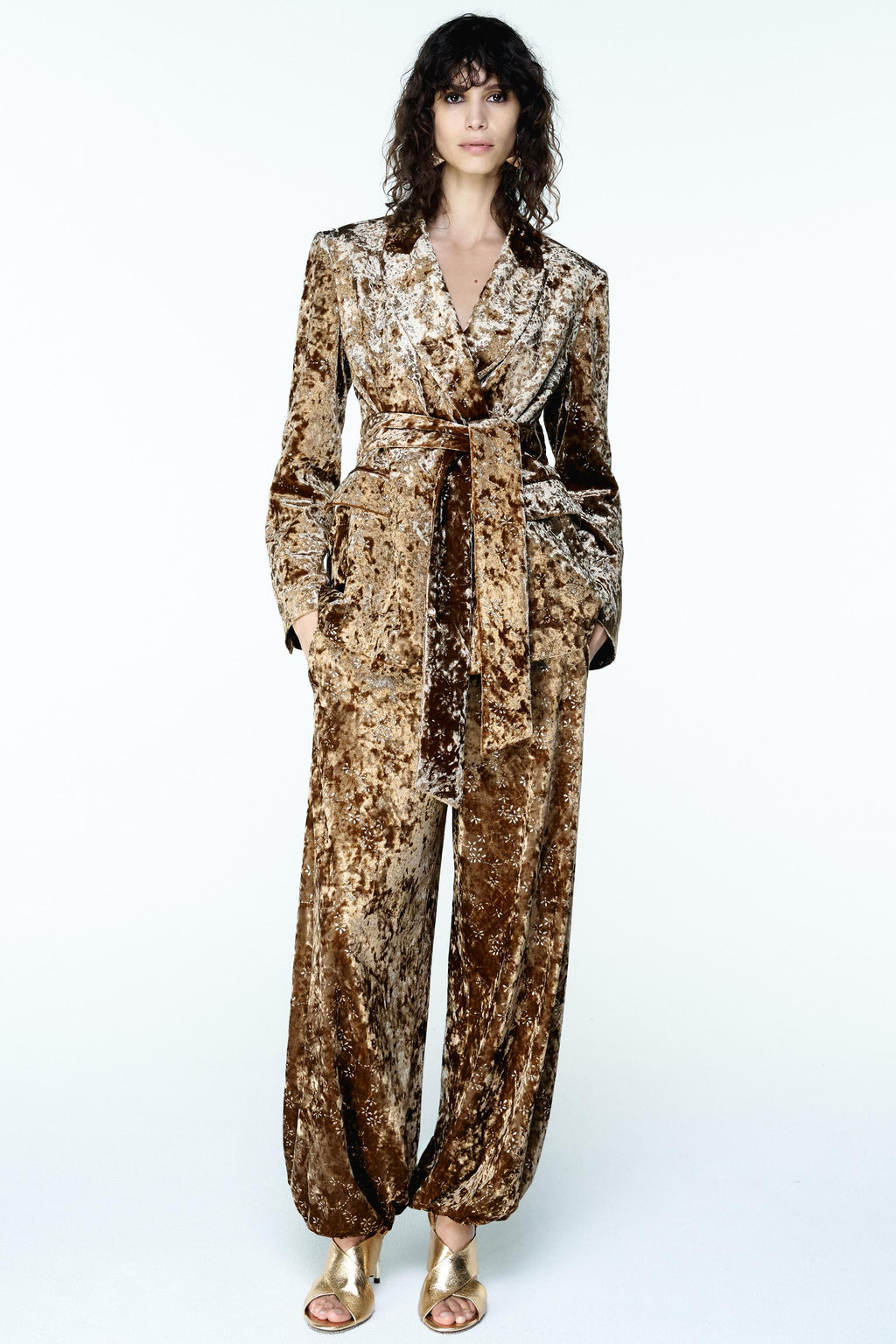 VELVET BLAZER WITH METALLIC THREAD BELT