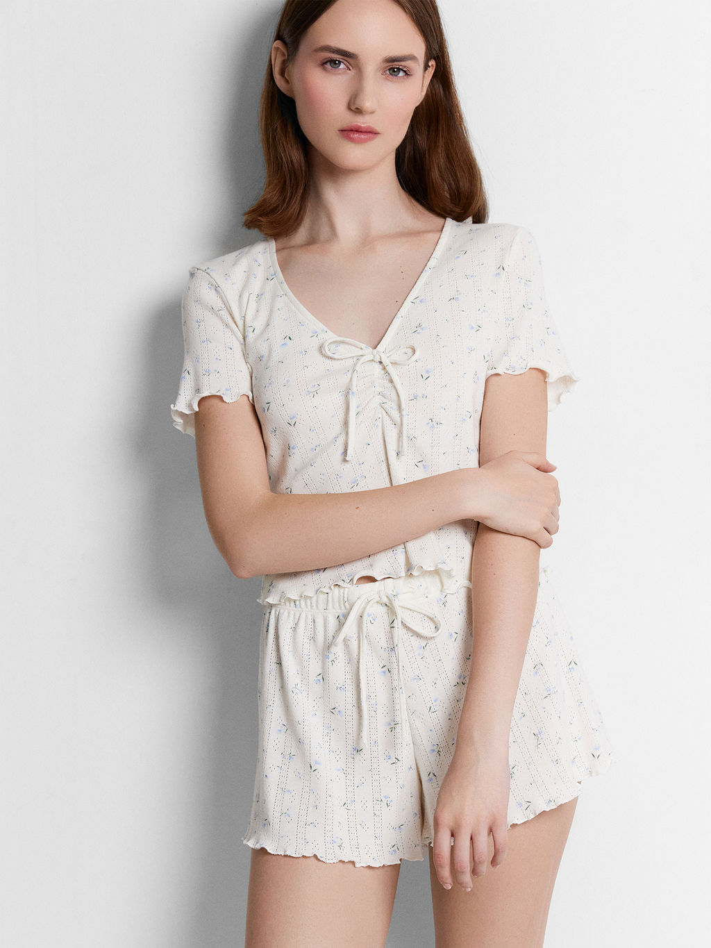 КОМПЛЕКТ ЖЕНСКИЙ (БЛУЗА, ШОРТЫ) - Mark formelle фото 9