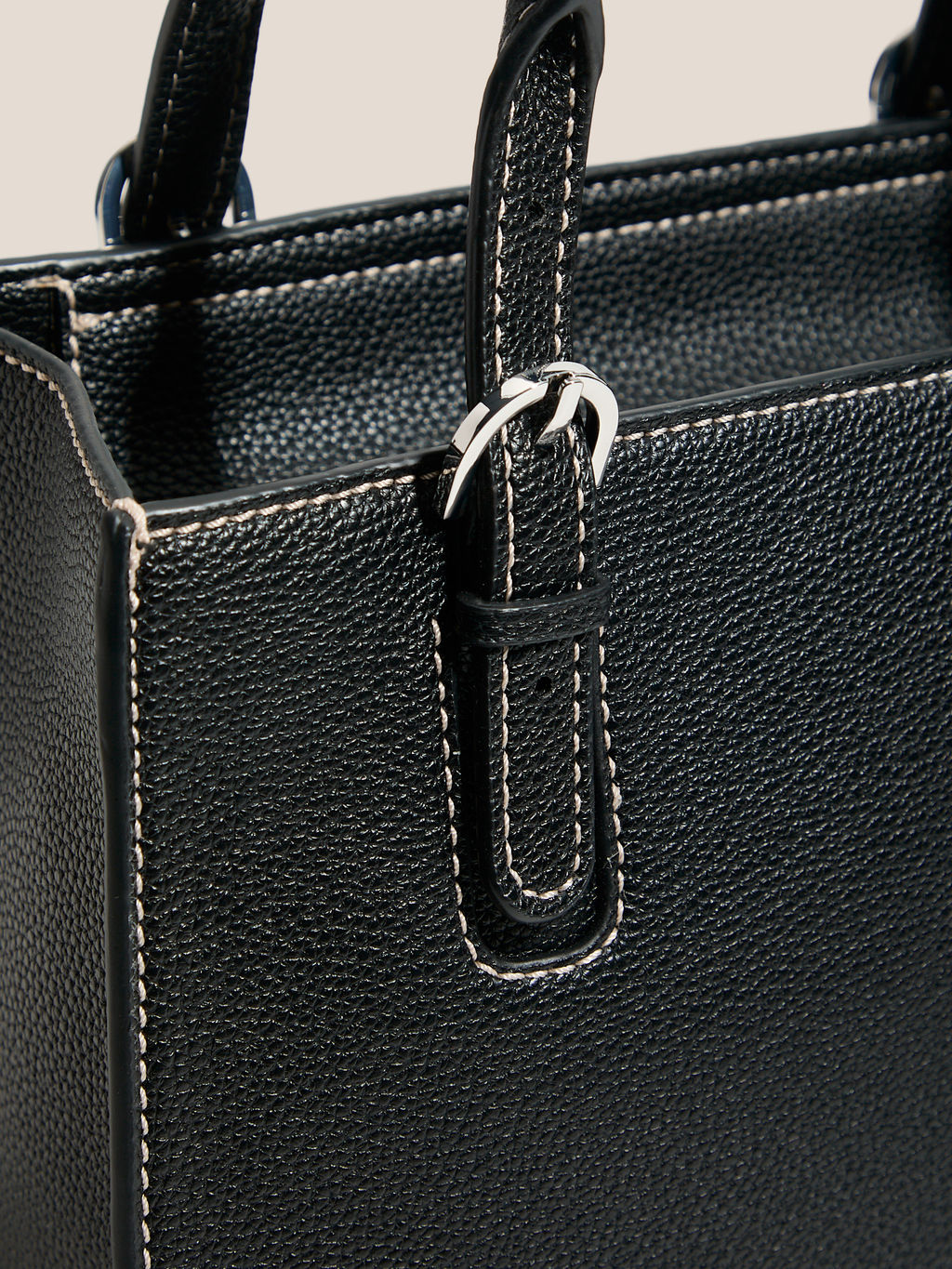 Женский тоут ARMANI EXCHANGE KATE Артикул 4368410, черный  фото 2
