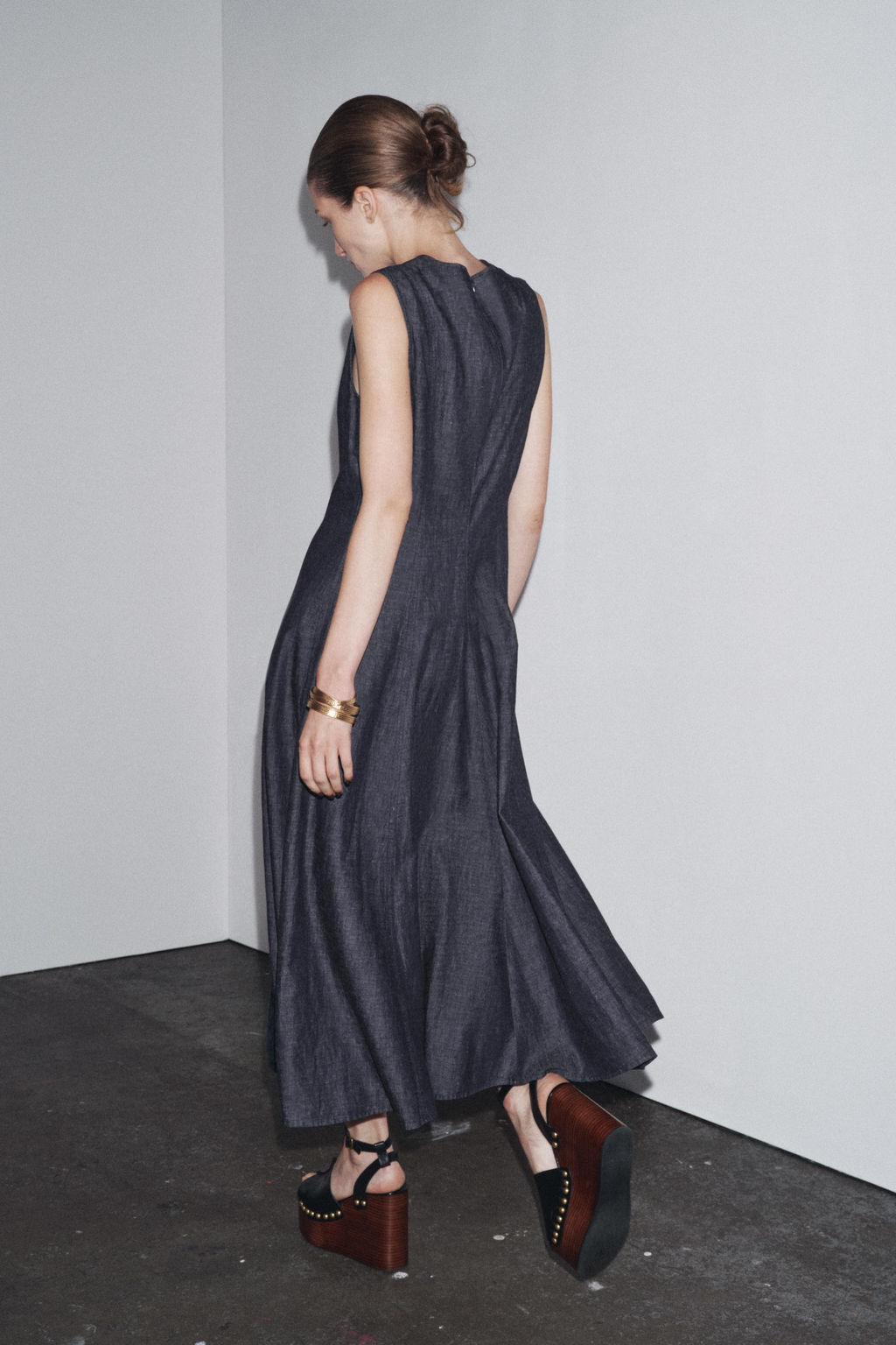 ZW COLLECTION DENIM MIDI DRESS - Zara фото 3