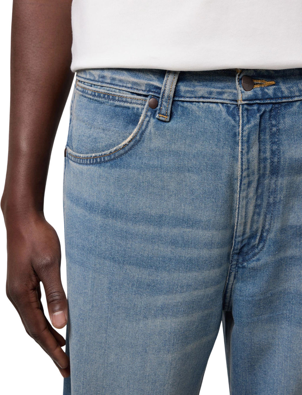 Джинсы мужские