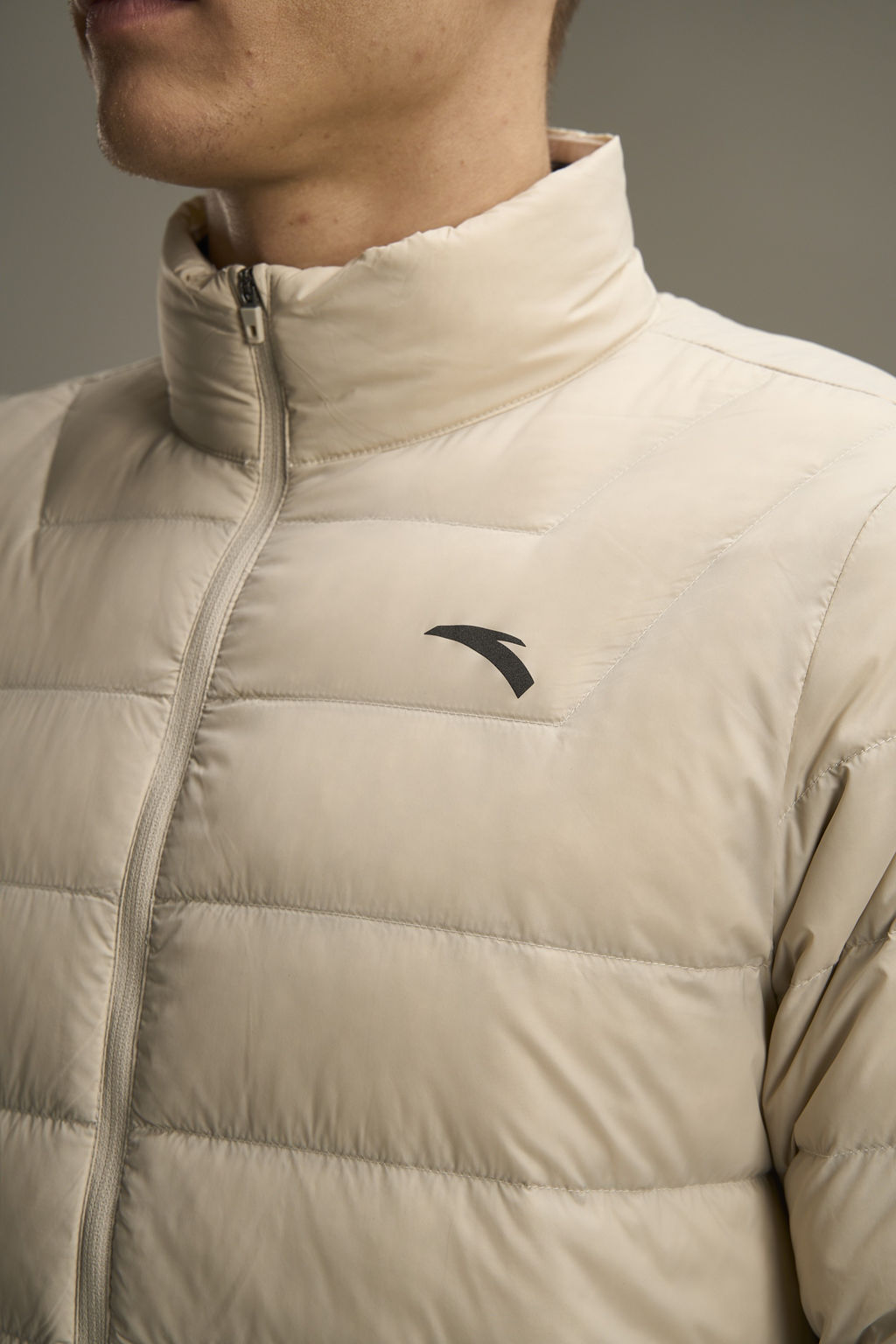 Пуховик легкий Серый - Anta фото 5