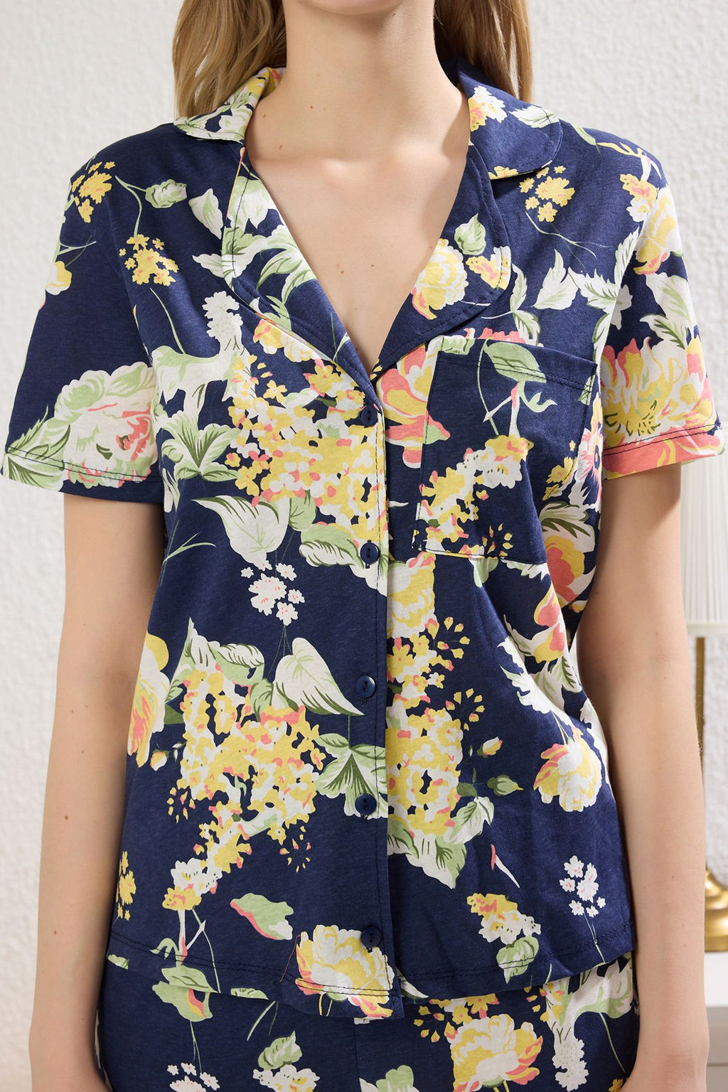 Trendyolmilla Sar? %100 Pamuklu Cicek Desenli Gomlek-Pantolon Orme Pijama Tak?m? THMSS20PT0063 фото 4