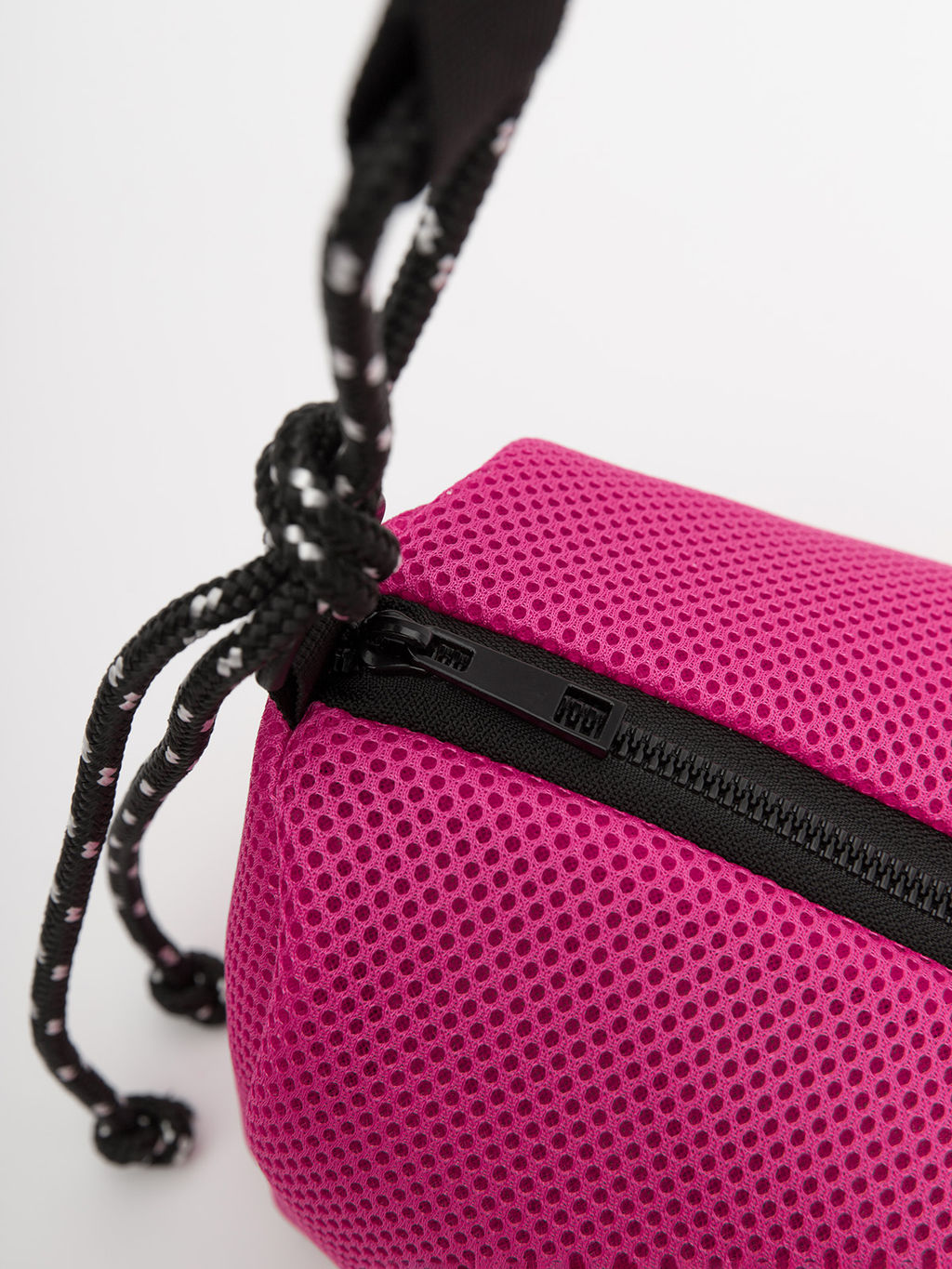 V84 43 18 Сумка женская