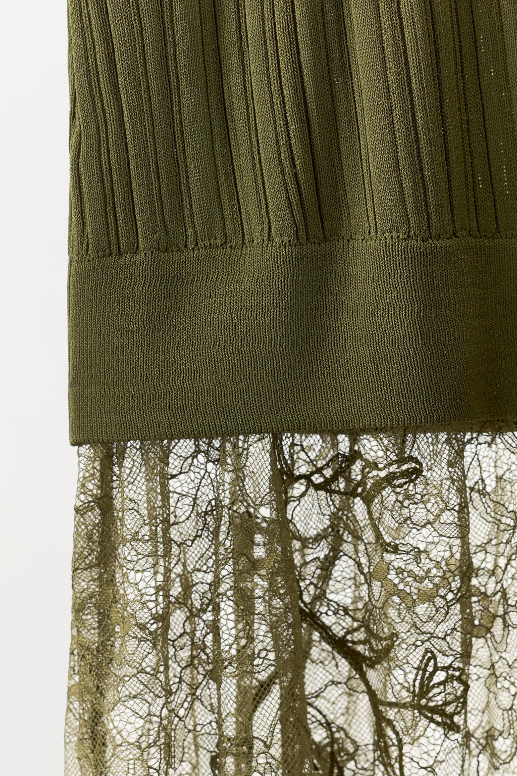 VESTIDO MIDI PUNTO ENCAJE / Verde - Zara фото 7