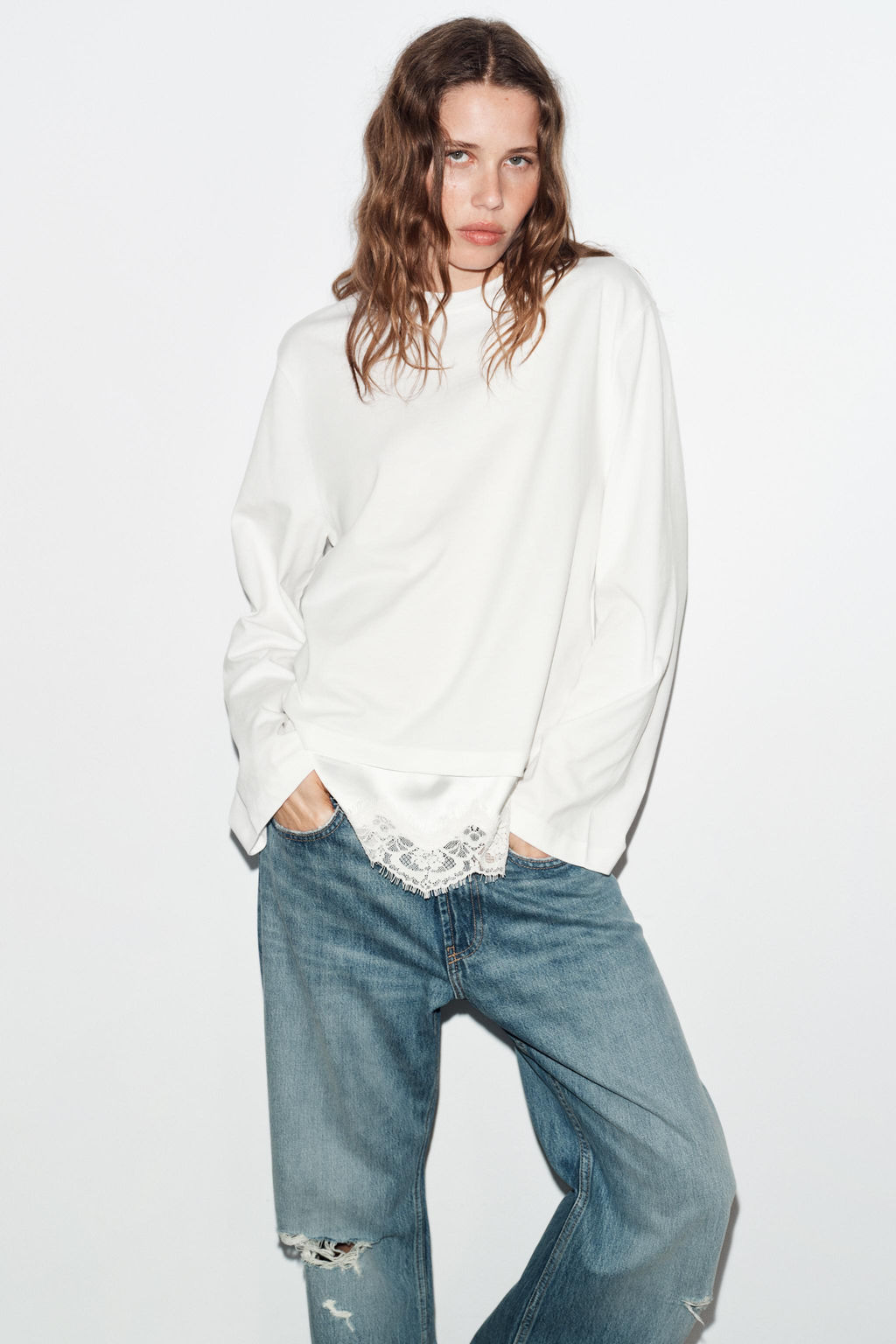 CAMISETA COMBINADA ENCAJE / Blanco - Zara фото 4