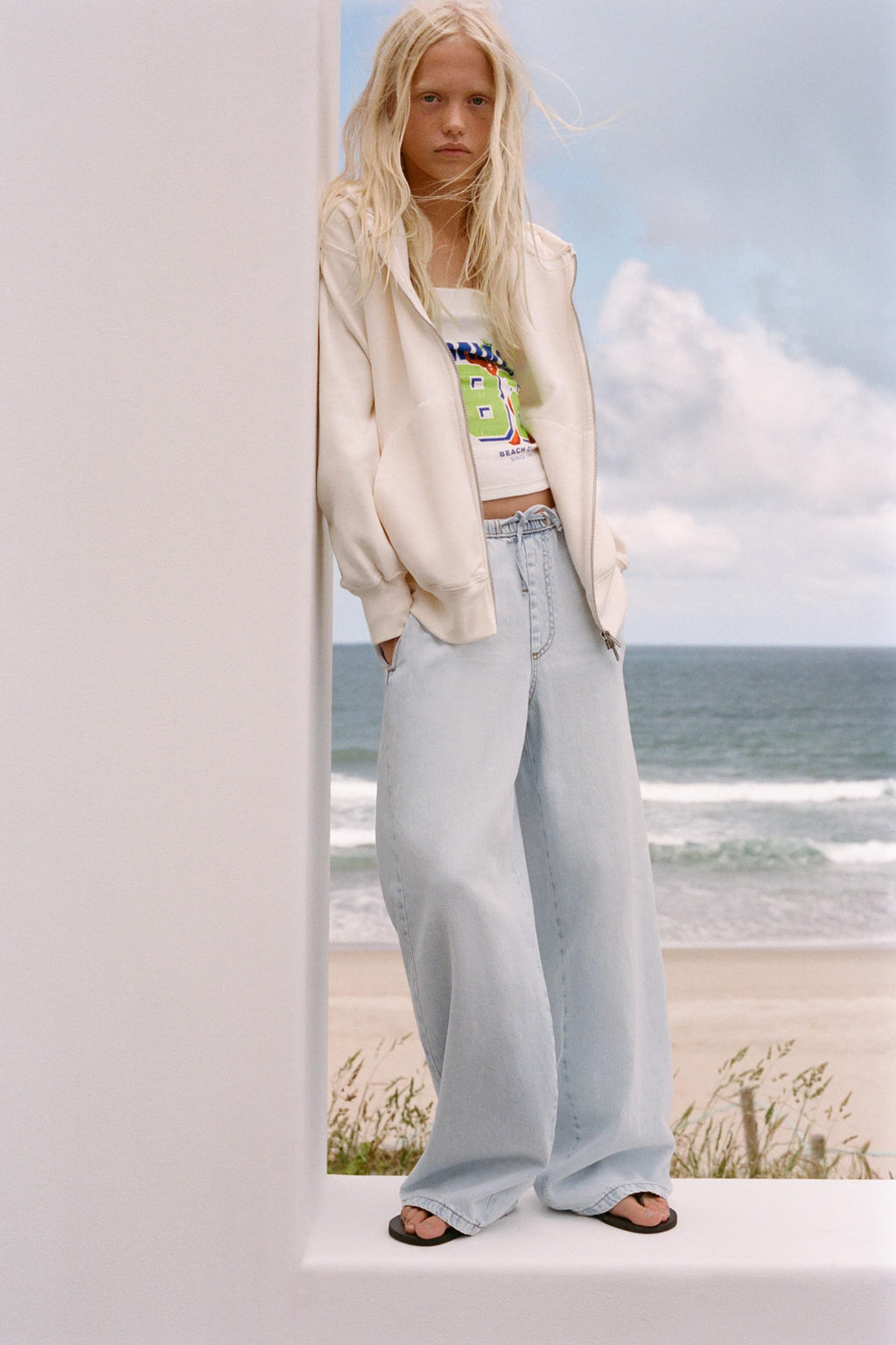 SLIM WAIST WIDE-LEG JEANS - Zara фото 5