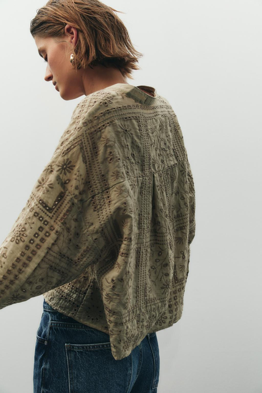 SHIRT WITH CUTWORK EMBROIDERY - Zara фото 4