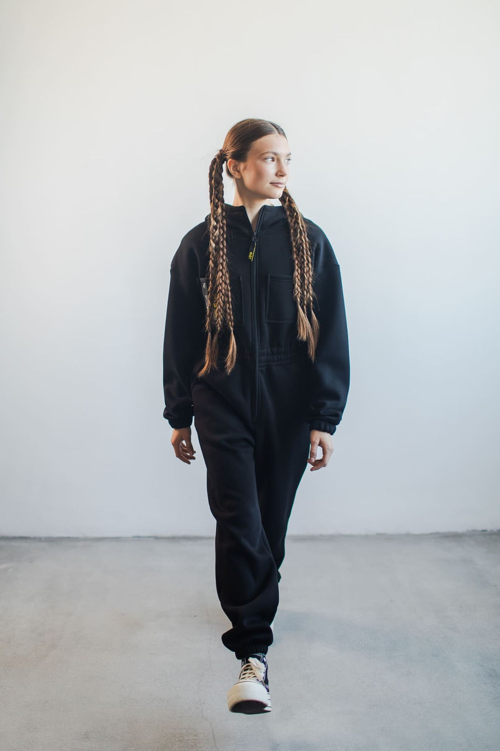 Комбинезон с нагрудными карманами Уголь 7+ - Bungly фото 2