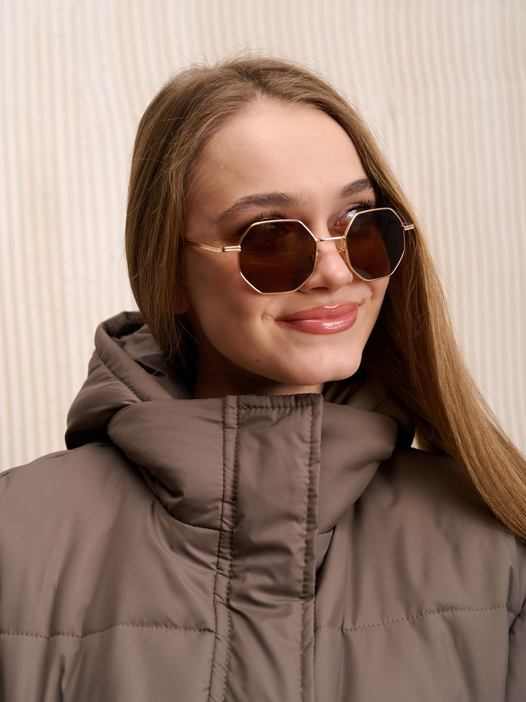 Жилет женский "Холод" кофе