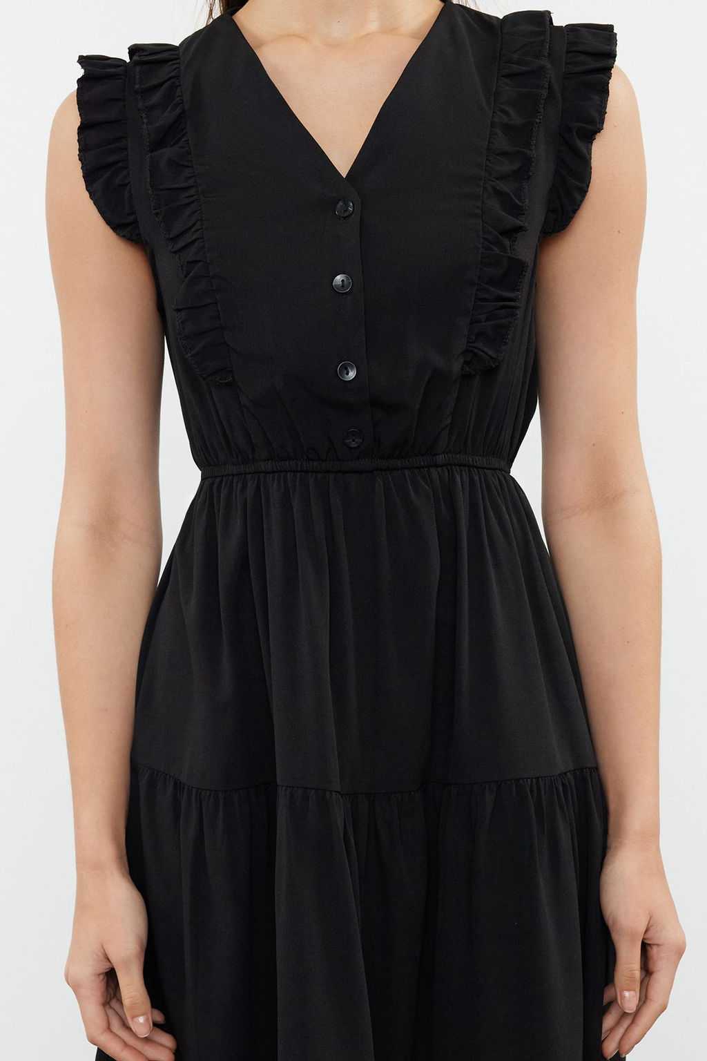 TRENDYOLMILLA Siyah Duz Midi Skater Form F?rf?r Detayl? Dokuma Elbise TWOSS24EL01073  фото 10