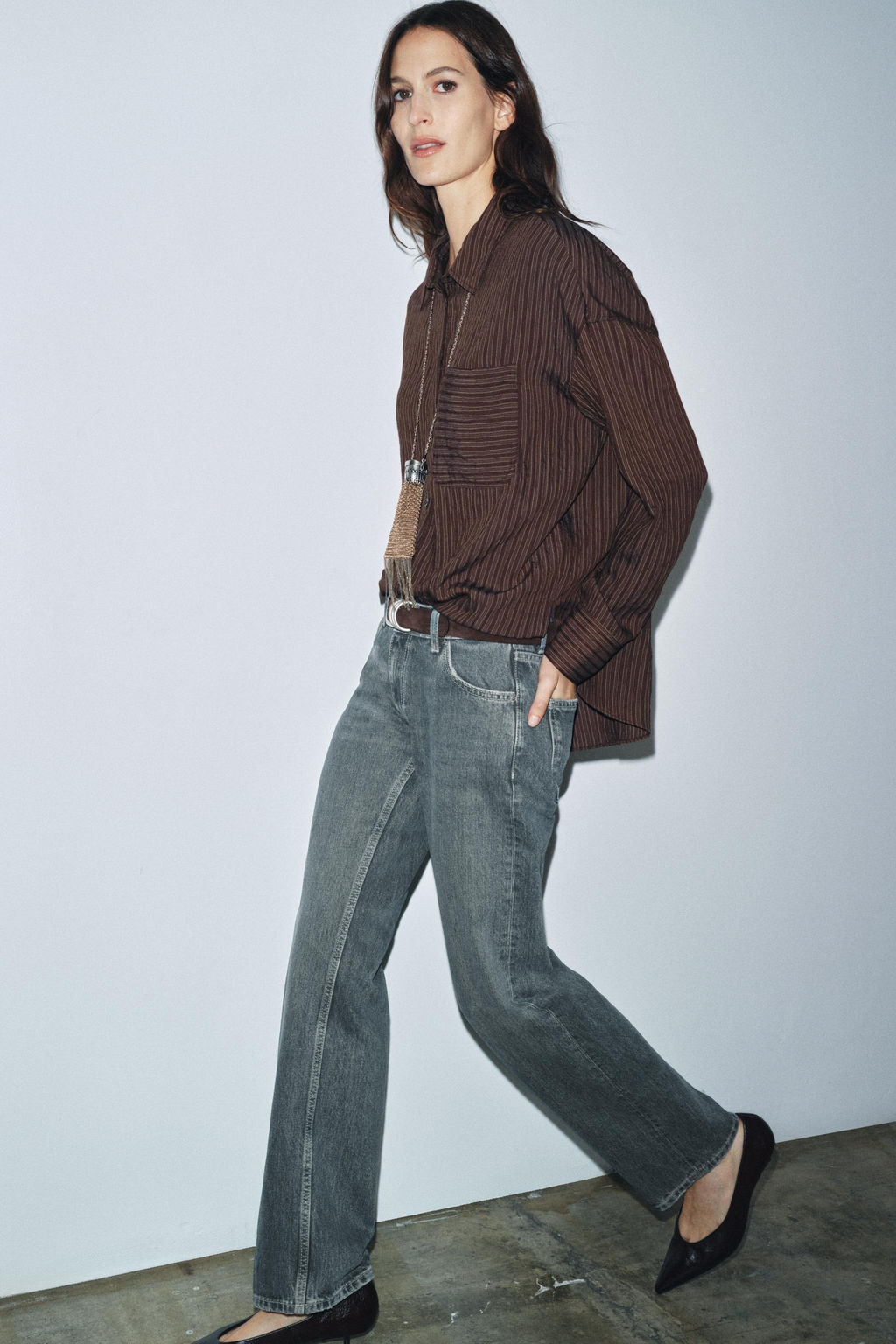 ZW COLLECTION LOW-RISE STRAIGHT JEANS - Zara фото 4