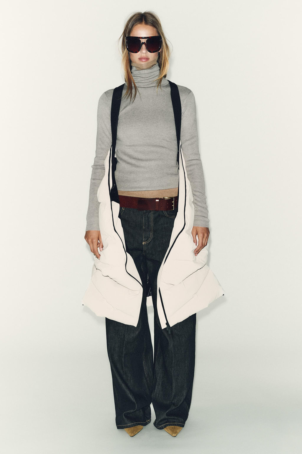 LONG RUBBERISED HOODED WINDPROOF ANORAK - Zara фото 8